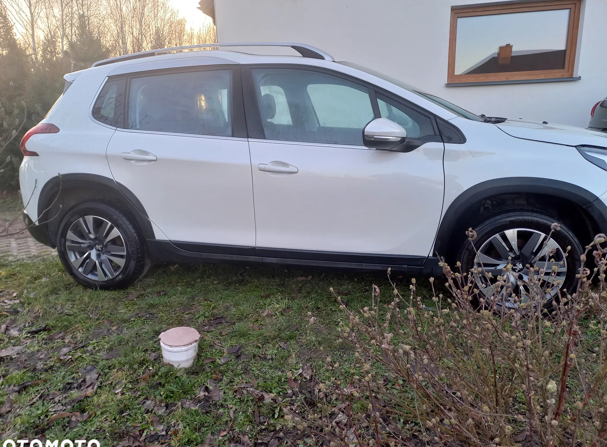 Peugeot 2008 cena 53500 przebieg: 87000, rok produkcji 2017 z Zawadzkie małe 407